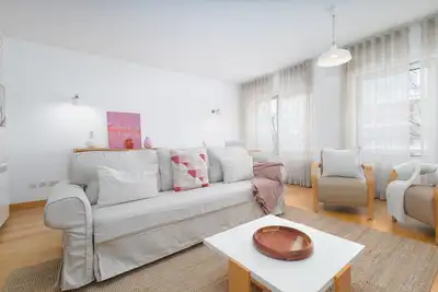 Image de BeGuest Lisbon Premium 12a