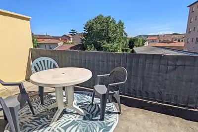 Image de Gîte le Foch, grand gîte au centre d'Albi, idéal pour vos réunions de famille
