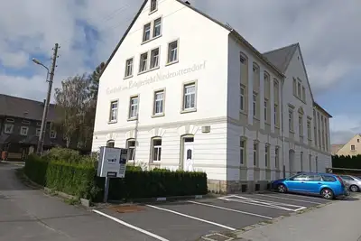 Image de Welcome to Neustadt.