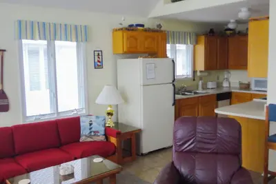 Image de $130 - $175 nightly rate based on season