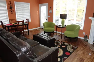 Image de One bedroom Bayside Condo