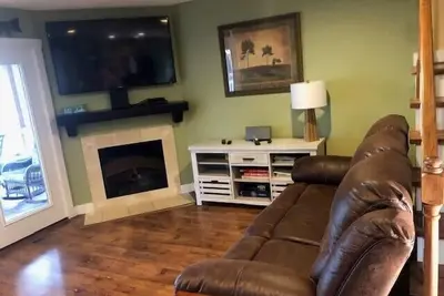 Image de Four bedroom Yacht Condo