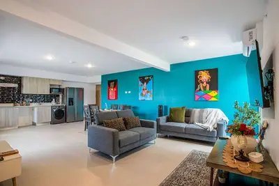 Image de Casago Stylish Retreat – Perfect Balance of Comfort and Adventure