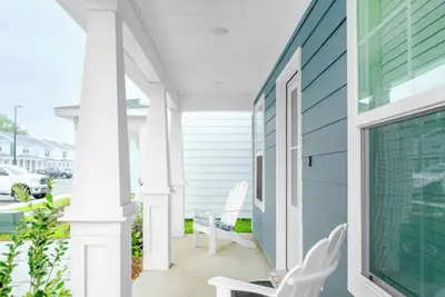 Image de Newly built 3 bed/1. 5 bath a block off the beach in Biloxi!
