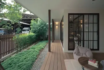 Image de Spacious & Pet-Friendly Home – 10 Minutes to Disney, TVs in Every Bedroom!
