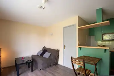 Image de Studio meublé avec parking - 3 couchages à La Rochelle
