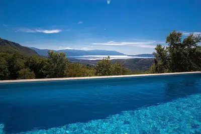 Image de Maison de vacances Bribir pour 8 personnes avec 4 chambres Ă coucher - Maison de vacances