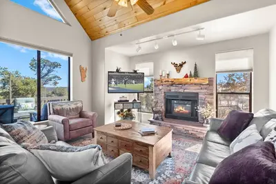 Image de Wild Turkey Ridge | Mountain Views ~ Game Rm