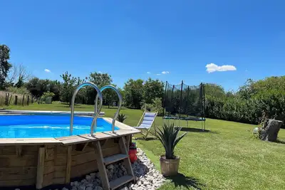 Image de Maison d'hĂ´tes de charme Ă la campagne, Ă 10 minutes des maisons de champagne.