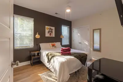 Image de **Cozy 3-Bedroom Retreat in Wilmington**   Discover the perfect stay at this stylish 3-bedroom home