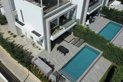 Image de TooCoool Villa - Azure Seaview