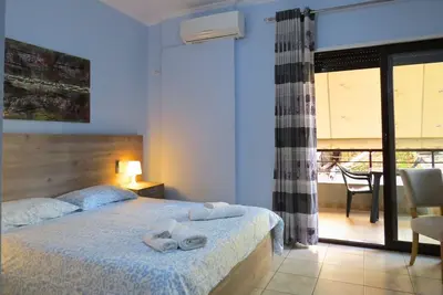 Image de Viol'House - balcony 2 persons in the heart of the Vlora Lungomare