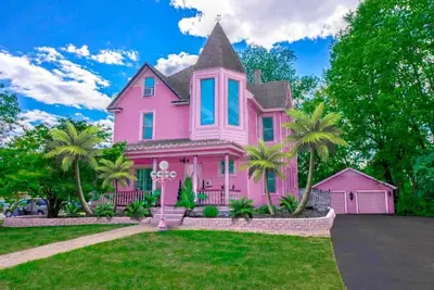 1/2 of the Barbiecore Castle