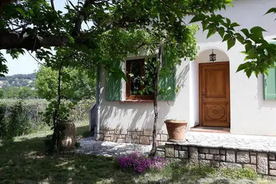 Image de Maison familiale avec jardin et vue sur villages