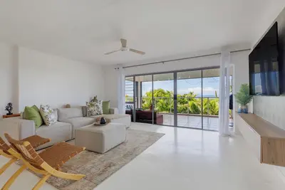 Image de Sea View Sanctuary in Ballito | Pool and Comfort