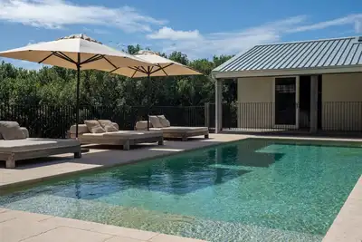 Image de Le Viti Estate - Timeless European Architecture & Design in the Byron Bay Hinterland