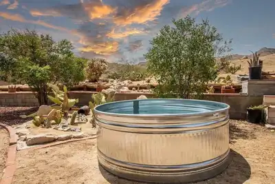 Image de @ Marbella Lane - The Wine Mine Desert Escape