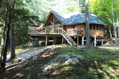 Image de Muskoka Cottage Escape Moon River Bala