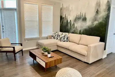 Image de Spring Modern 2b2b king Fully equipped Long term