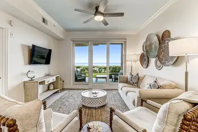Image de Ocean Place 73 - The Silver Palmetto