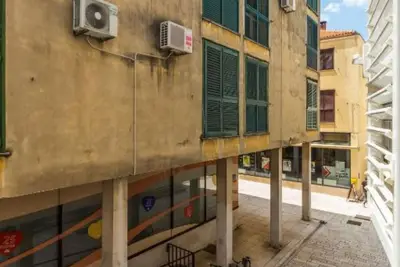 Image de Cultural Haven Central Two Bedroom Apartment