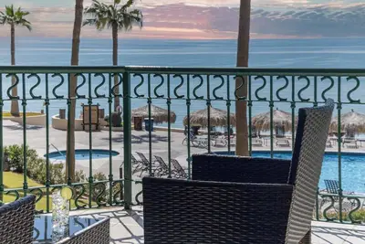 Image de Oceanview Retreat on Sandy Beach at the Sea
