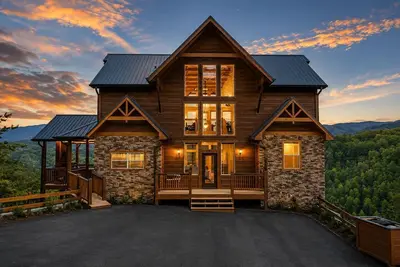 Image de Cabin + Free Resort Amenities | Pigeon Forge