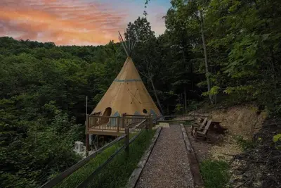 Image de Cozy Teepee Stay w/ Resort Amenities