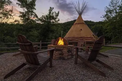 Image de Cozy Teepee Stay w/ Resort Amenities