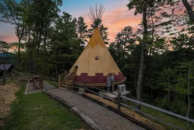 Image de Cozy Teepee Stay w/ Resort Amenities