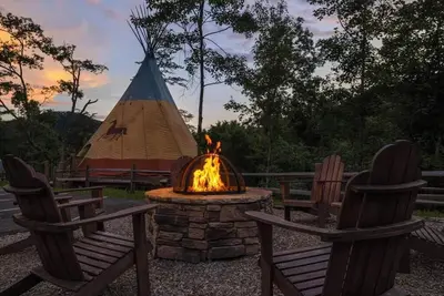 Image de Cozy Teepee Stay w/ Resort Amenities