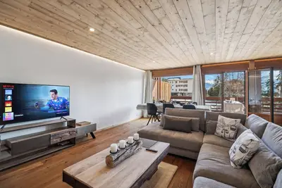 Image de Imperial by Mrs Miggins