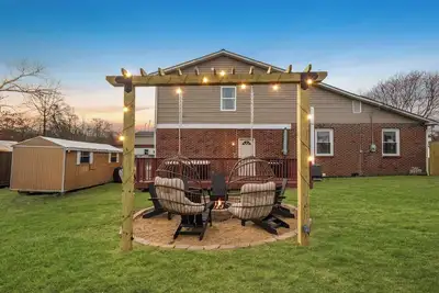 Image de 13mins to Nrg â‘ HotTub â‘ FirePit â‘ GameRoom