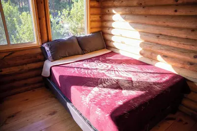 Image de Mountain Front Cabin
