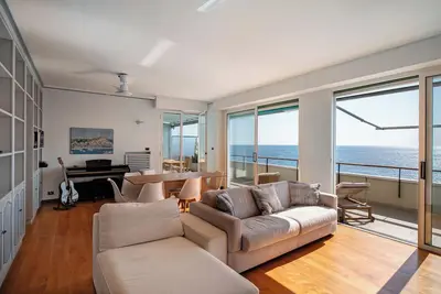 Image de Attique 'Sea Side Home Vista Mare' avec vue sur mer, terrasse privée et Wi-Fi