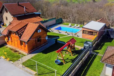 Image de Timber Cottage With Pool, Zasadbreg, Croatia