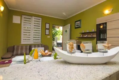 Image de Appartement d'une chambre avec la terrasse Zablace, Sibenik (A-24126-a)