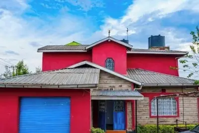 Image de “Your dream home in Naivasha awaits! This 5-bedroom beauty offers luxury, space