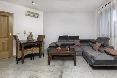 Image de Appartement à Banjole proche de la Plage