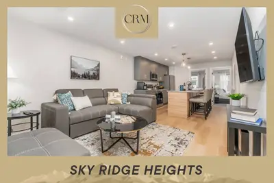 Image de Sky Ridge Heights | Outdoor Hot Tub | Parking