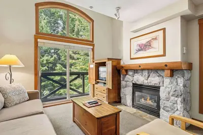 Image de Whistler - Lost Lake Lodge - 2 Bedroom #425