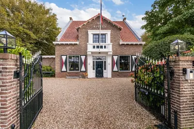 Image de De Meezen: A historical gem in the heart of Noordwijk