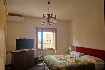 Image de Royal House Appartment Deluxe close to the main services and the sea.
