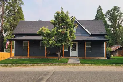 Image de 3-bedroom house in charming Etna with WiFi, Ac. Book now