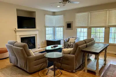 Image de Bear Trap Dunes first floor condo w/community pool, tennis court & on site golf