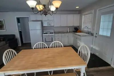 Image de The Sand Lake Wolf Den