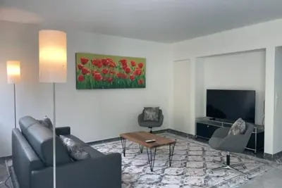Image de Fantastic 2 Bd flat: quite, sunny, central (Duke1)
