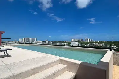 Image de New Business Centric Loft with gym and pool