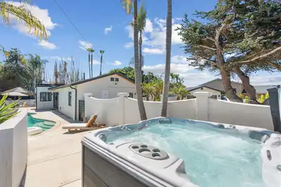 Image de Grandview Coastal Retreat