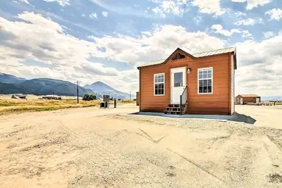 Image de Caddis Cabin (Cabin #2)
